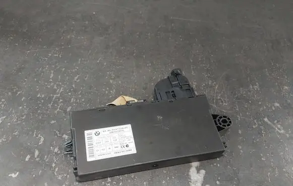 BMW 1 E81 E87 Comfort/convenience module 914722001 6135914722001