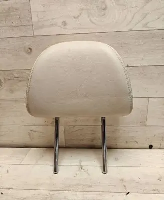 Volvo V50 Rear seat headrest