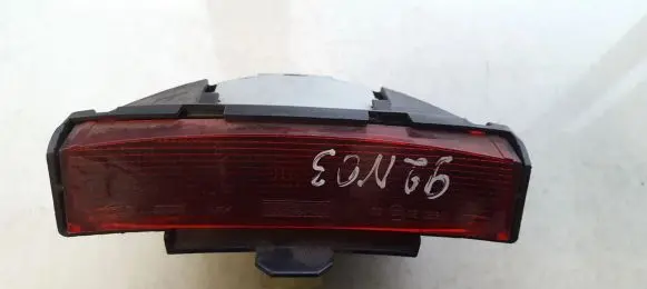 Nissan Primera Third/center stoplight 270275
