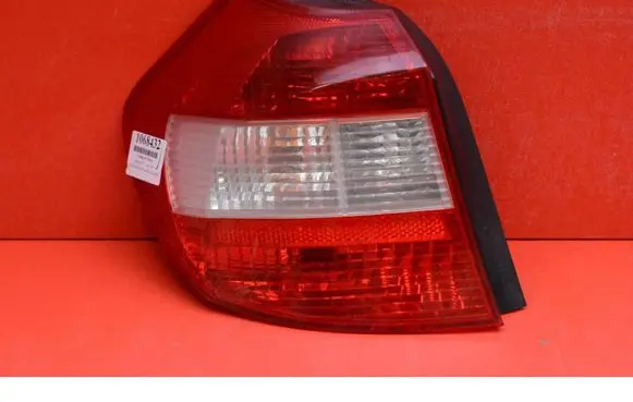 BMW 1 E81 E87 Rear/tail lights 6924501