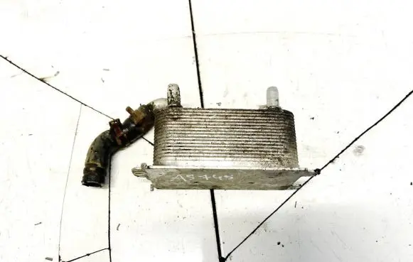 Engine oil radiator