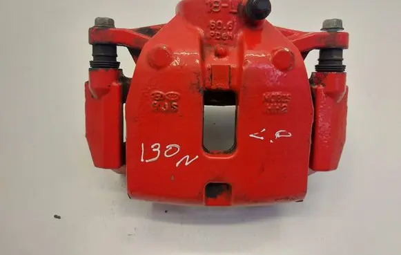 Hyundai i30 Front brake caliper 