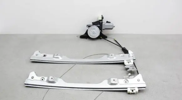 Nissan Rogue Front door window regulator with motor 80730JM00A