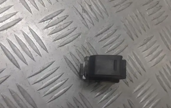 Toyota Corolla E110 Quarter vent window switch 