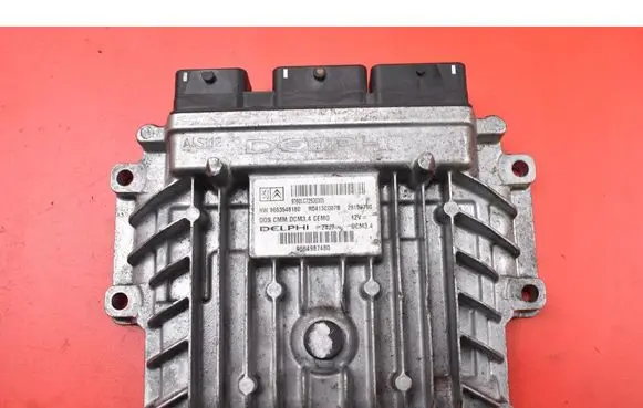 Peugeot 308 Engine control unit/module ECU 9664987480
