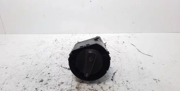 Volkswagen PASSAT B5 Light switch 04052030