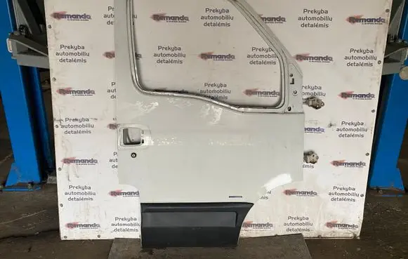 Door (2 Door Coupe)