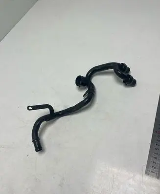 Audi A6 S6 C6 4F Engine coolant pipe/hose 059121065