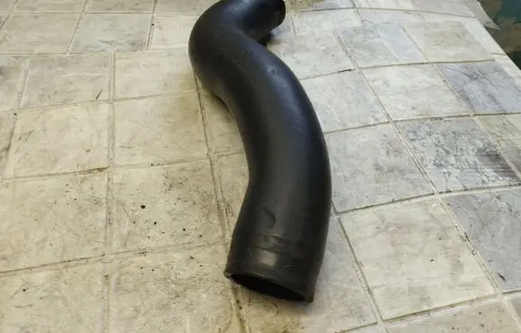 Toyota Previa (XR30, XR40) II Intercooler hose/pipe 