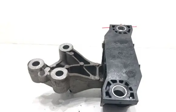 Renault Clio IV Engine mount vacuum valve 113752043R