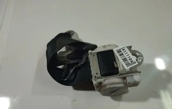 Toyota Yaris Rear seatbelt 733700D011 73370-0D011