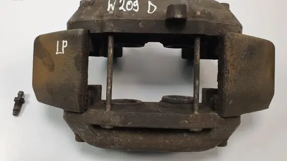 Mercedes-Benz CLK A209 C209 Front brake caliper 20.7915.01