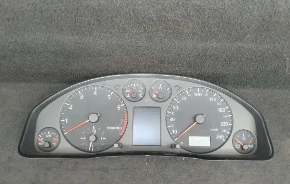 Audi A6 S6 C5 4B Speedometer (instrument cluster) 4B0919881A