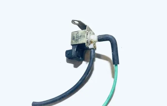 Mercedes-Benz Vito Viano W638 Turbo solenoid valve 133297U