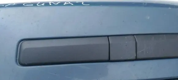 Renault Laguna II Front tow hook cap/cover zydra