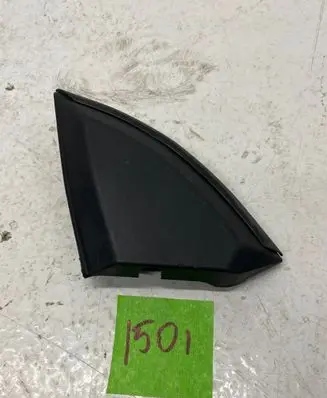 Nissan Leaf I (ZE0) Other front door trim element 802933NA0A