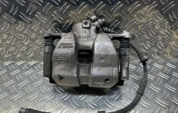 Citroen C4 III e-C4 Front brake caliper