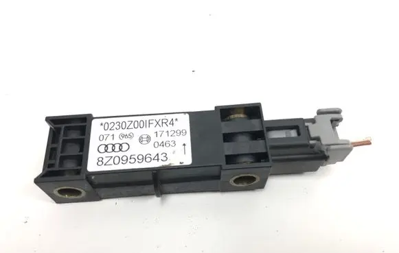 Audi A2 Airbag deployment crash/impact sensor 8Z0959643