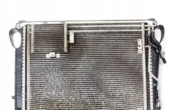 Mercedes-Benz SL R230 Radiator set a2205002303