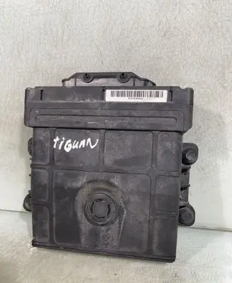 Volkswagen Tiguan Gearbox control unit/module 09g927750fd Paad058657