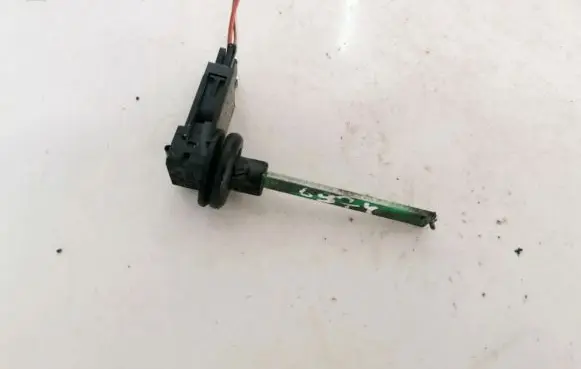 Volkswagen PASSAT B5 Interior temperature sensor 4b0820539