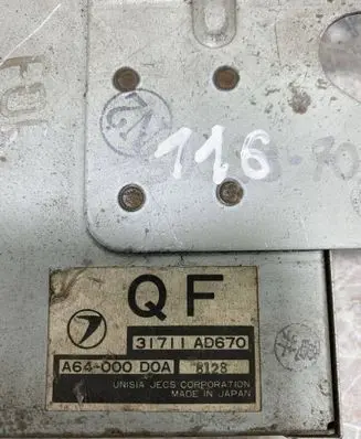 Subaru Impreza IV Gearbox control unit/module 31711AD670 A64000D0A
