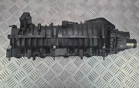 BMW 3 F30 F35 F31 Intake manifold 7807991 850640 108452S10