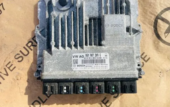 Audi S5 F5 Engine control unit/module 06A907309G 06M907309G 0261S18084