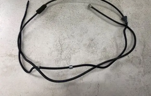 Ford C-MAX II Windshield washer fluid hose 