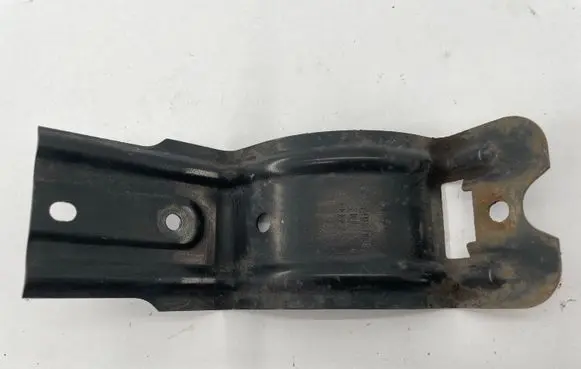 Audi TT TTS Mk2 Rear bumper mounting bracket 8J0807773