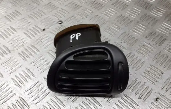 Peugeot 206 Dashboard side air vent grill/cover trim 9624664277