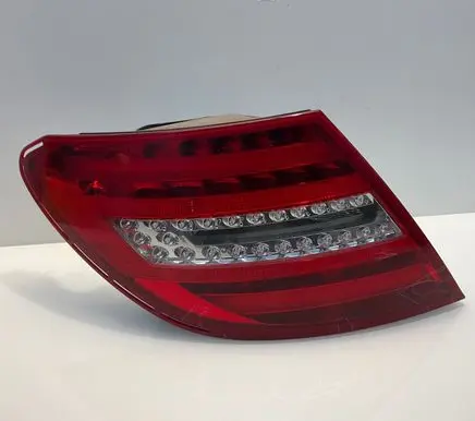 Rear/tail lights