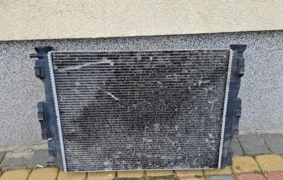 Renault Megane II Coolant radiator 8200357536