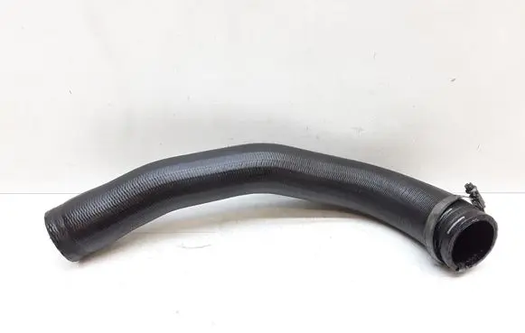 Volvo V70 Intercooler hose/pipe