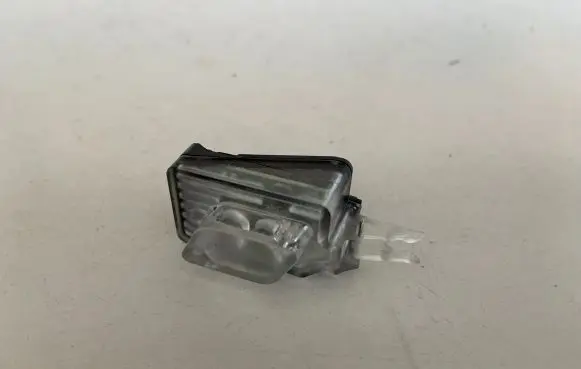 Audi Q5 SQ5 Front door handle light (exterior) 8W0947134