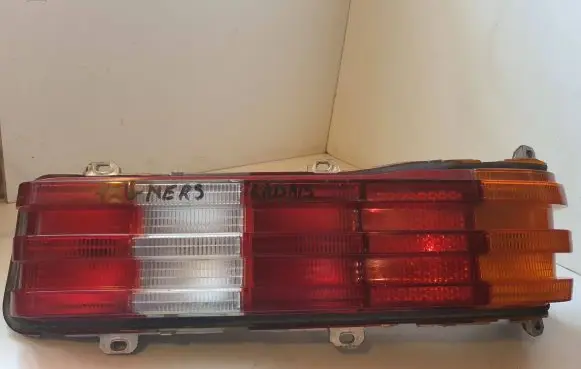 Mercedes-Benz W123 Rear/tail lights 22064R