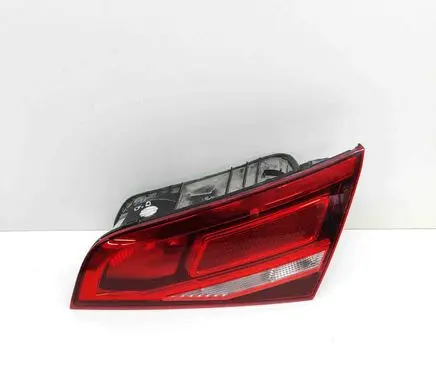 Audi A3 S3 8V Tailgate rear/tail lights 8V4945076