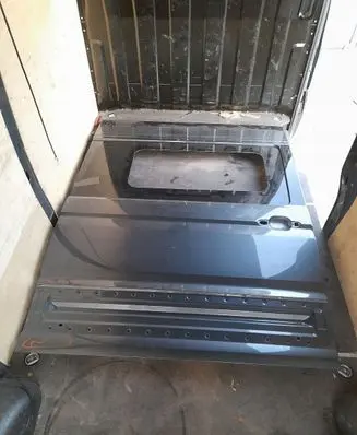 Man TGE 1gen Side sliding door 123321123