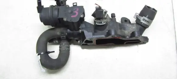 Nissan Juke I F15 Thermostat/thermostat housing