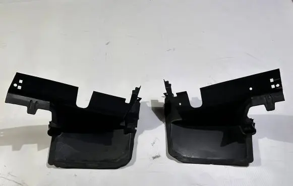 Dodge Charger Intercooler air channel guide 