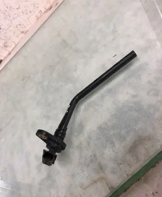 Nissan Qashqai J12 Oil level sensor 111452963r
