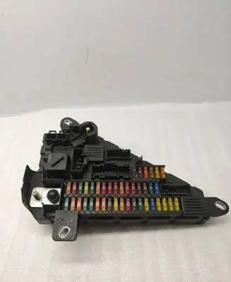 BMW 6 E63 E64 Fuse module 6906618 518956024