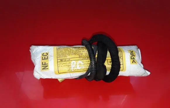 Hyundai Sonata Seat airbag NOCODE