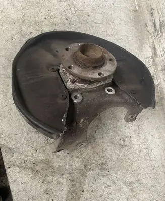 Audi A6 S6 C6 4F Rear wheel hub