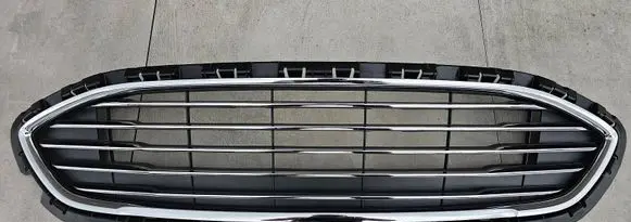 Ford Fiesta Front bumper upper radiator grill H1BB-8B271-B5 H1BB8B271B5