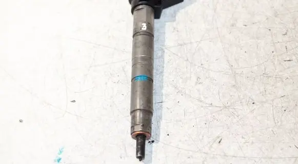 BMW X1 E84 Fuel injector 7805428 0445116024