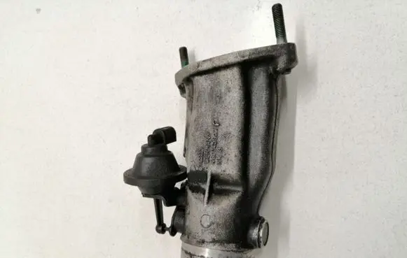 Audi A6 S6 C5 4B Throttle valve 4B0145950