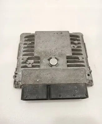 Volkswagen Polo V 6R Engine control unit/module 03F906070HF