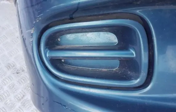 Nissan Almera N16 Front bumper lower grill