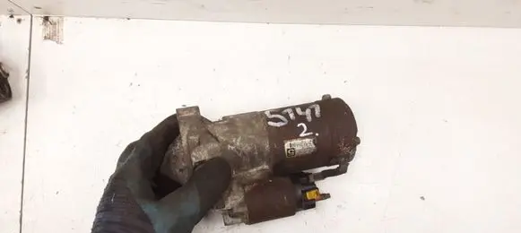 Citroen Xsara Picasso Starter motor M001T80481 5141